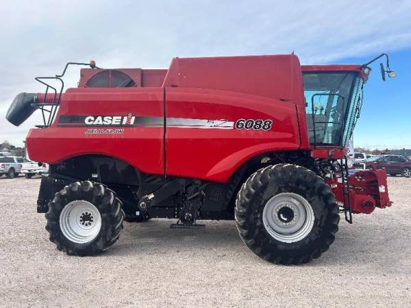 Комбайн Case IH 6088 (2010)