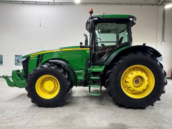 Трактор John Deere 8360R (2013)