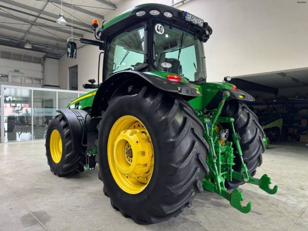 Трактор John Deere 8360R (2013)