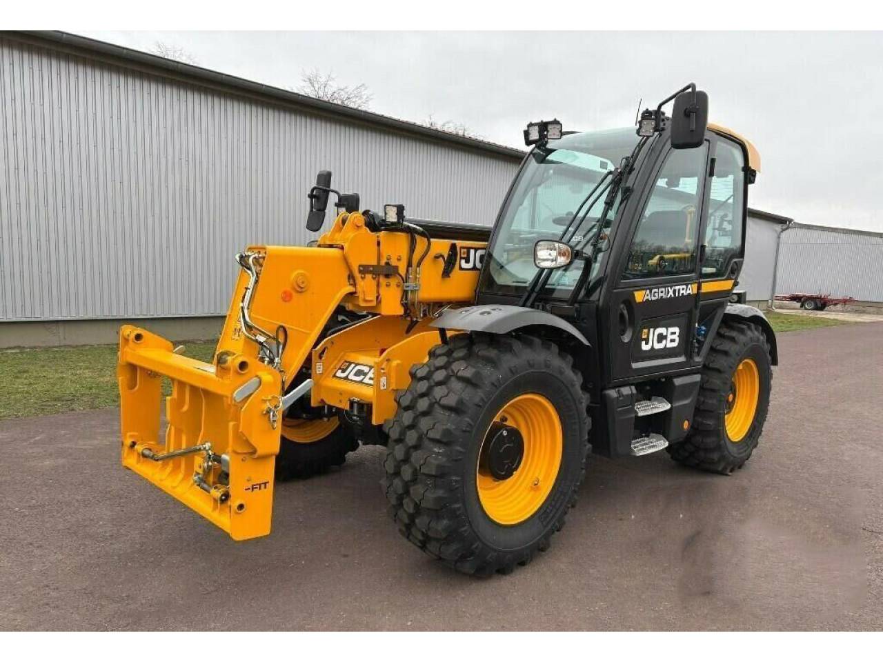 ｊｊ Телескопічний навантажувач JCB 536-95 AGRI XTRA (2023) - ТриДаАгро