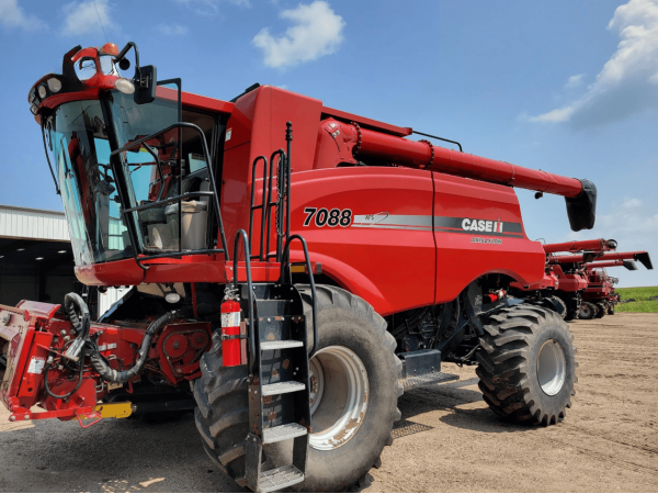 Комбайн Case IH 6088 (2010)