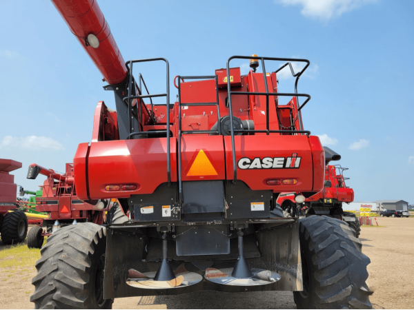 Комбайн Case IH 6088 (2010)