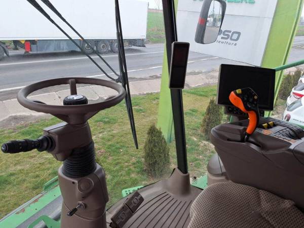 Комбайн John Deere S770 (2017)