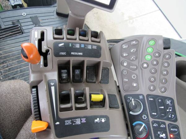Трактор John Deere 8345R (2010)