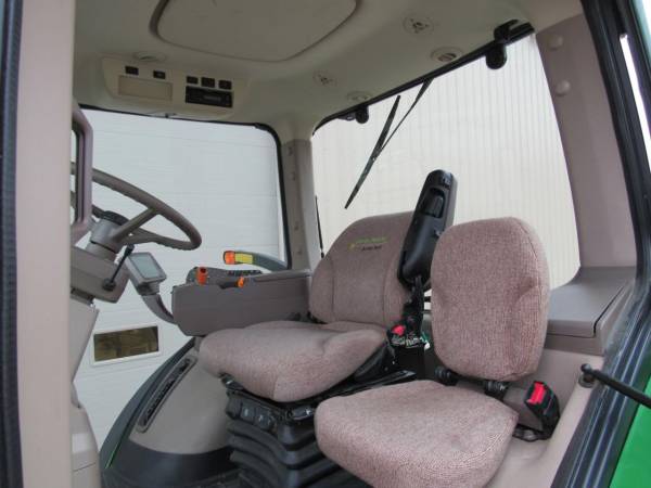 Трактор John Deere 8345R (2010)