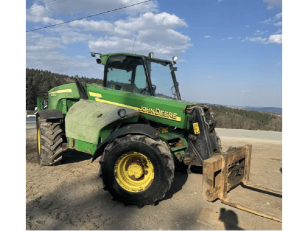 Навантажувач John Deere 3200 (2003)