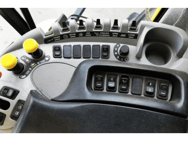 Комбайн New Holland CX 8070 (2014)