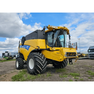 Комбайн New Holland CX 8090 (2013)