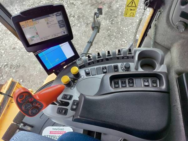 Комбайн New Holland CX 8090 (2013)