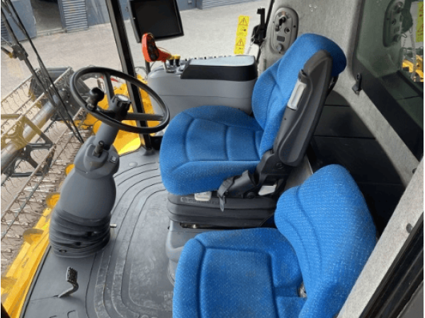 Комбайн New Holland CX 8090 (2013)
