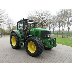 Трактор John Deere 6820 (2003)