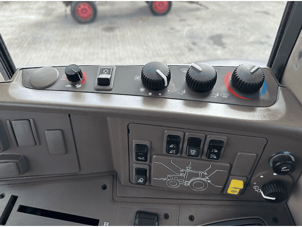 Трактор John Deere 6195M (2017)