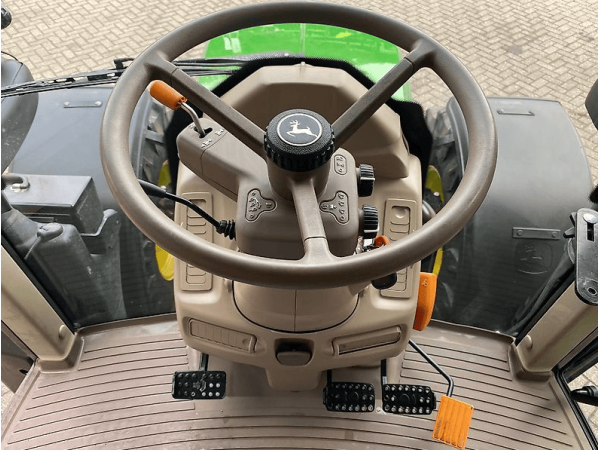 Трактор John Deere 6120M (2019)