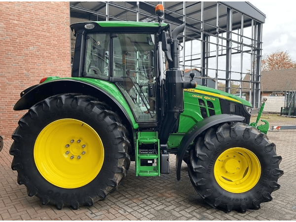 Трактор John Deere 6120M (2019)
