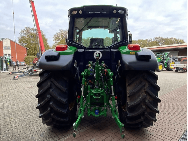 Трактор John Deere 6120M (2019)