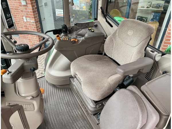 Трактор John Deere 6120M (2019)