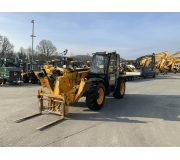 Навантажувач JCB 533-105