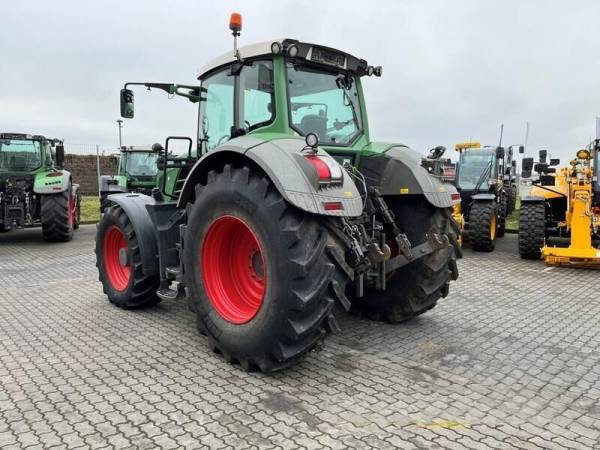 Трактор Fendt 826 (2013)