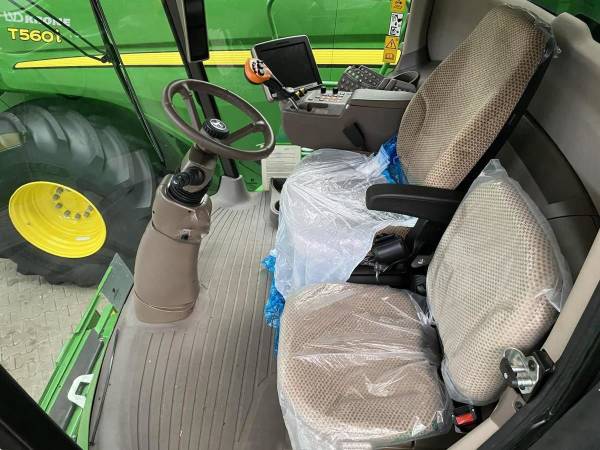 Комбайн John Deere T550i (2023)