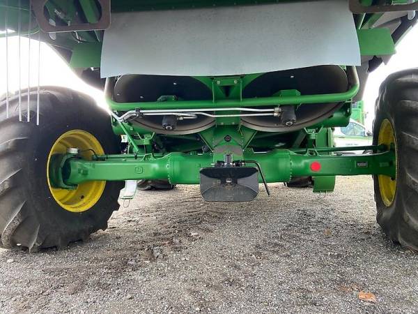 Комбайн John Deere T670i (2020)