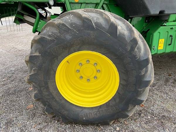 Комбайн John Deere T670i (2020)
