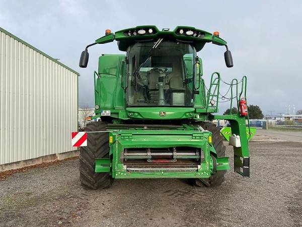 Комбайн John Deere T670i (2020)
