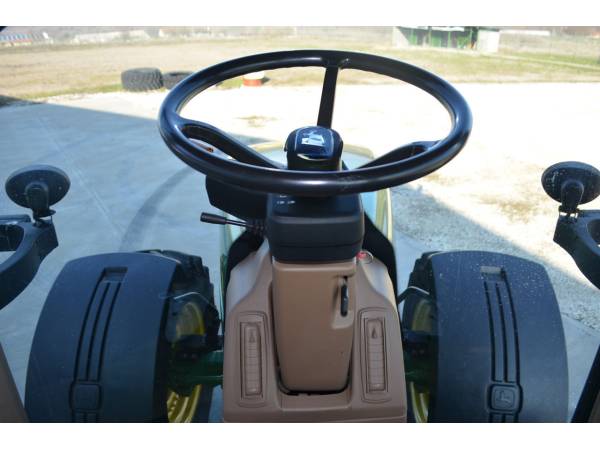 Трактор John Deere 7820 (2005)