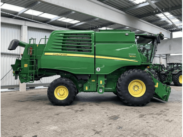 Комбайн John Deere T670i (2023)