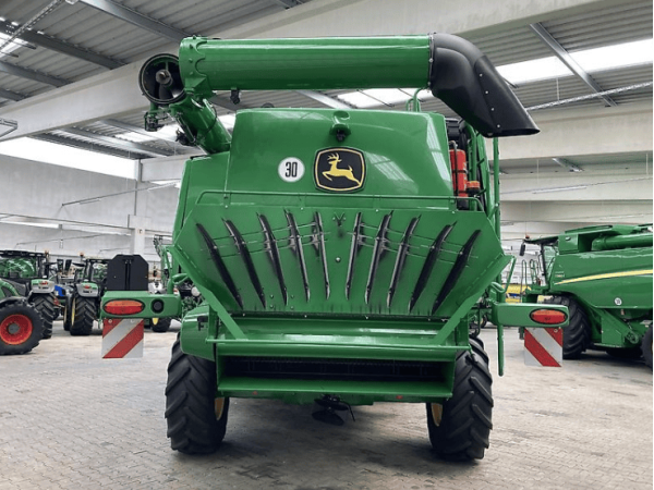 Комбайн John Deere T670i (2023)