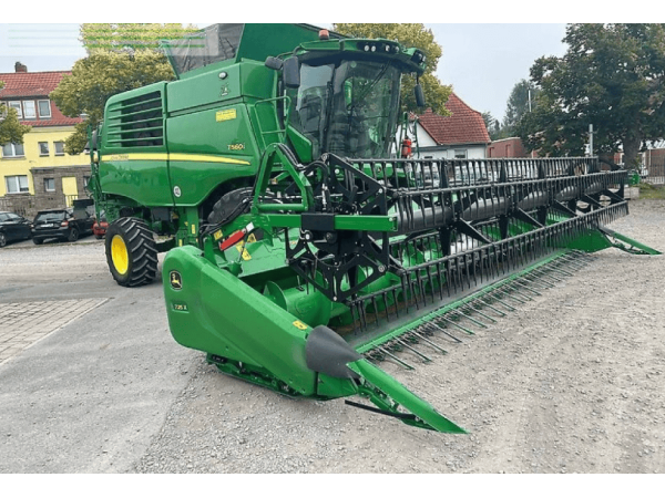 Комбайн John Deere T560 (2021)