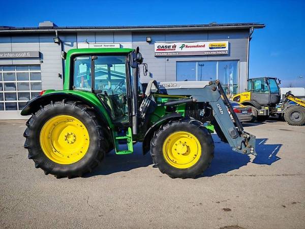 Трактор John Deere 6330 (2009)