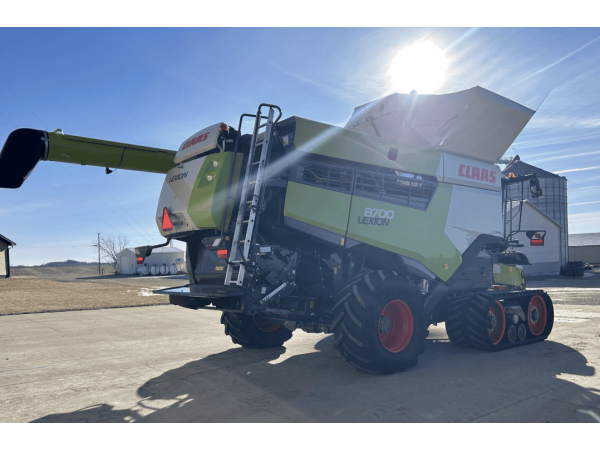 Комбайн Claas Lexion 8700TT (2021)