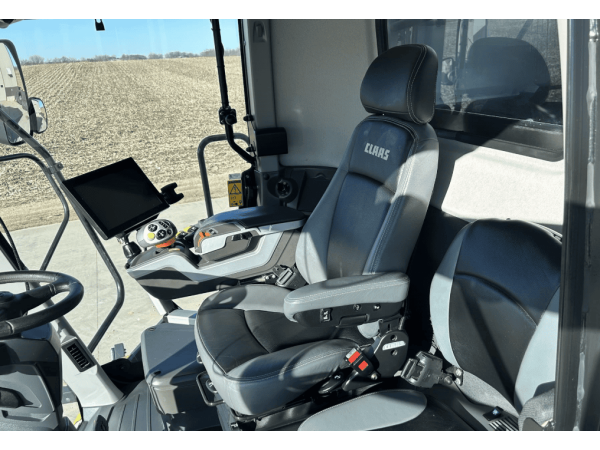Комбайн Claas Lexion 8700TT (2021)