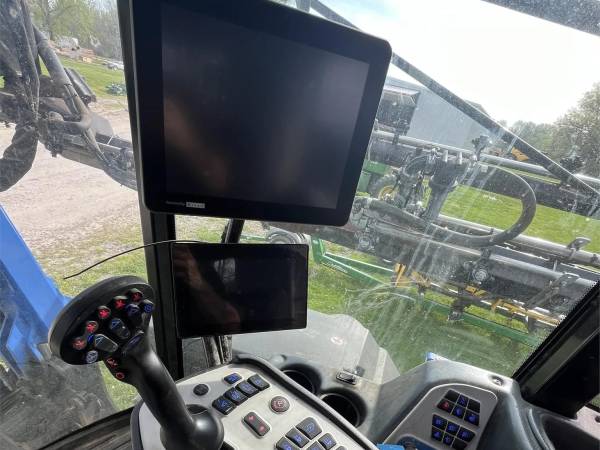 Самохідний обприскувач NEW HOLLAND  SP.370F (2021)
