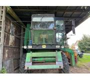 Комбайн John Deere 975