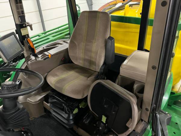 Самохідний обприскувач John Deere 5430I (2011)