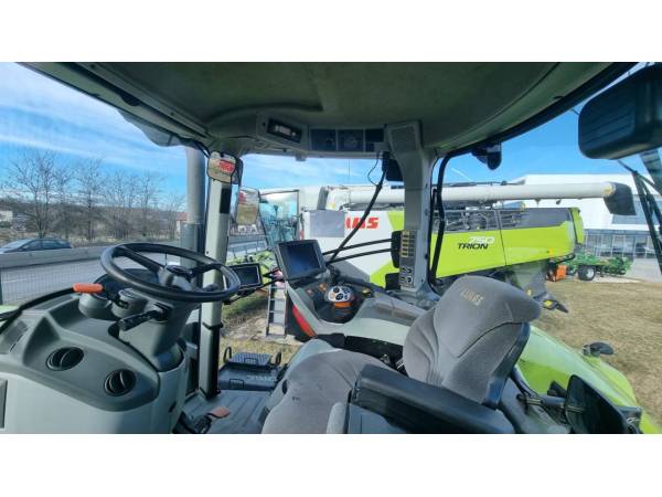 Трактор Claas Axion 930 (2017)