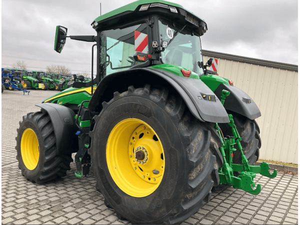 Трактор John Deere 8R 340 (2023)