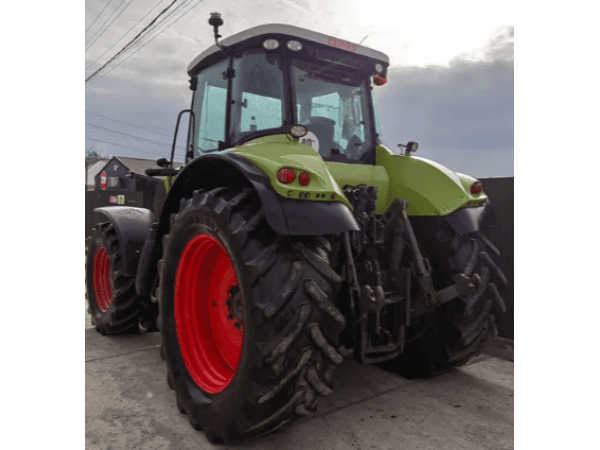 Трактор Claas Axion 810 (2010)