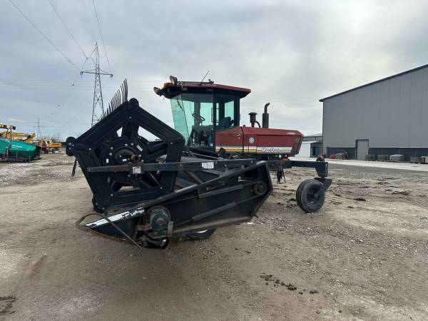 Самохідна косарка MacDon 9300 (2001)