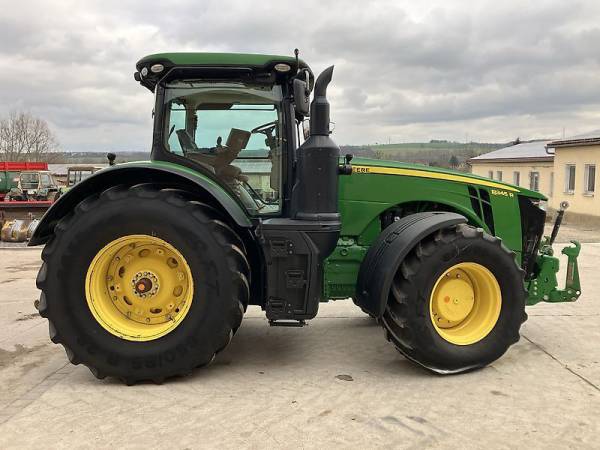 Трактор John Deere 8345R (2017)