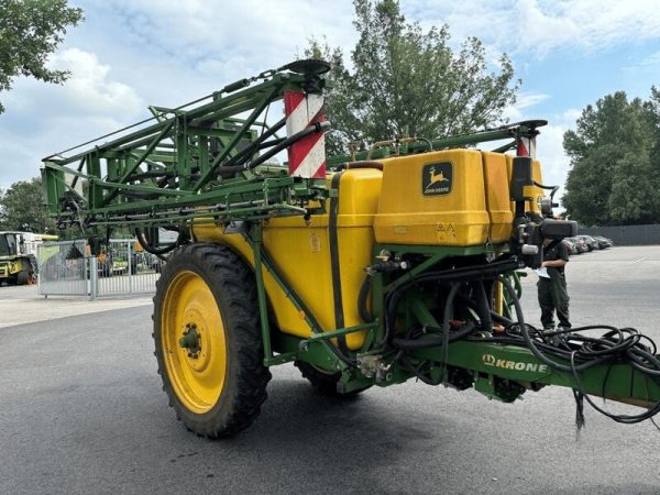 Обприскувач причіпний John Deere 632 (2002)