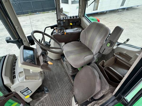 Трактор John Deere 6920S (2002)