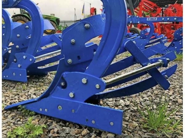Плуг ексцентричний UNLU 3 КОРПУСА 14” пір'євий відвал
