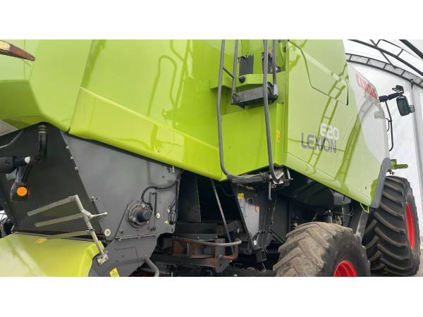 Комбайн Claas Lexion 620 (2015)