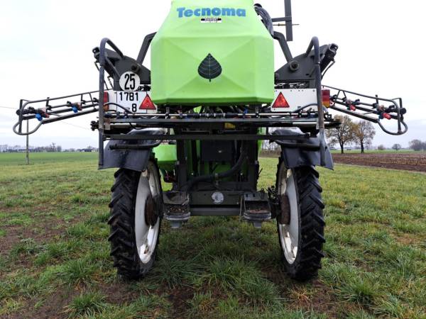 Причіпний обприскувач Tecnoma Variotec GT 3000 (2000)