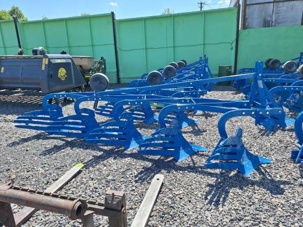 Плуг ексцентричний UNLU 5 КОРПУСІВ 16” пір'євий відвал