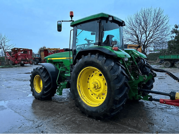 Трактор John Deere 8400 (1999)