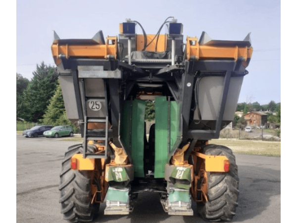 Комбайн виноградозбиральний Pellenc 3400 ST (2000)