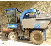 Комбайн виноградозбиральний New Holland VL610
